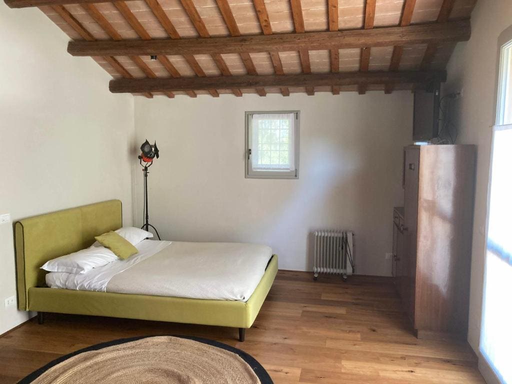 Studio Apartment room - Image 1