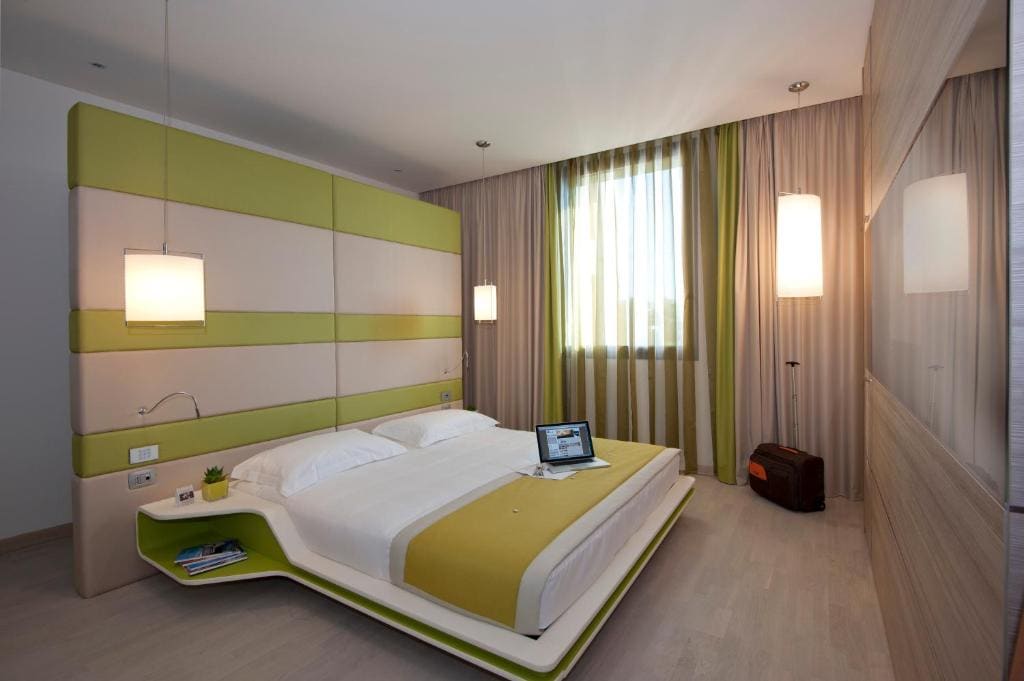 Suite room - Image 2