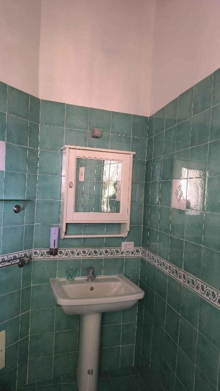 Double Room with Extra Bed room - Image 1