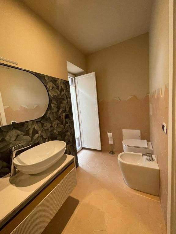 Standard King Room room - Image 2