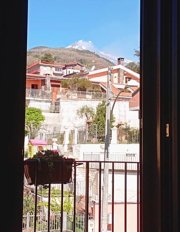 King Room with Mountain View room - Image 1