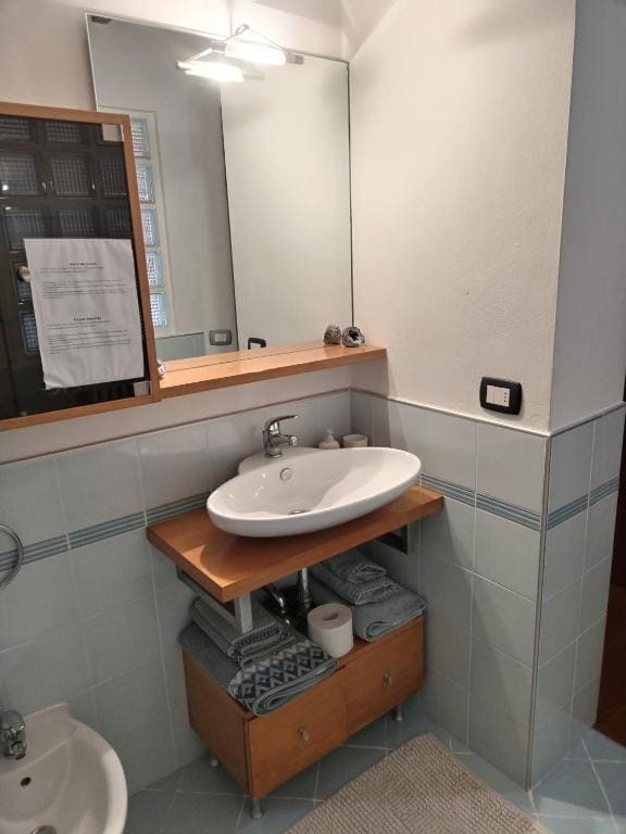 Double Room with Garden View room - Image 2