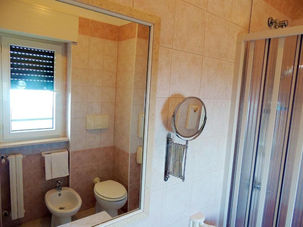 Double or Twin Room room - Image 2
