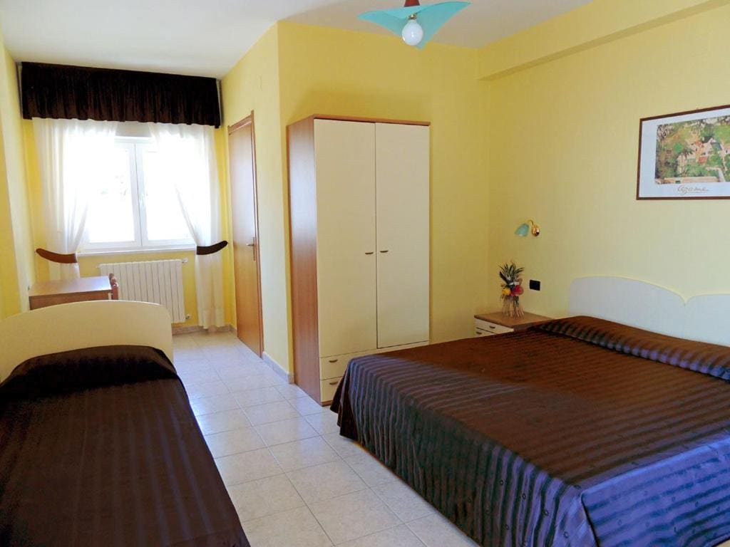 Double or Twin Room room - Image 3