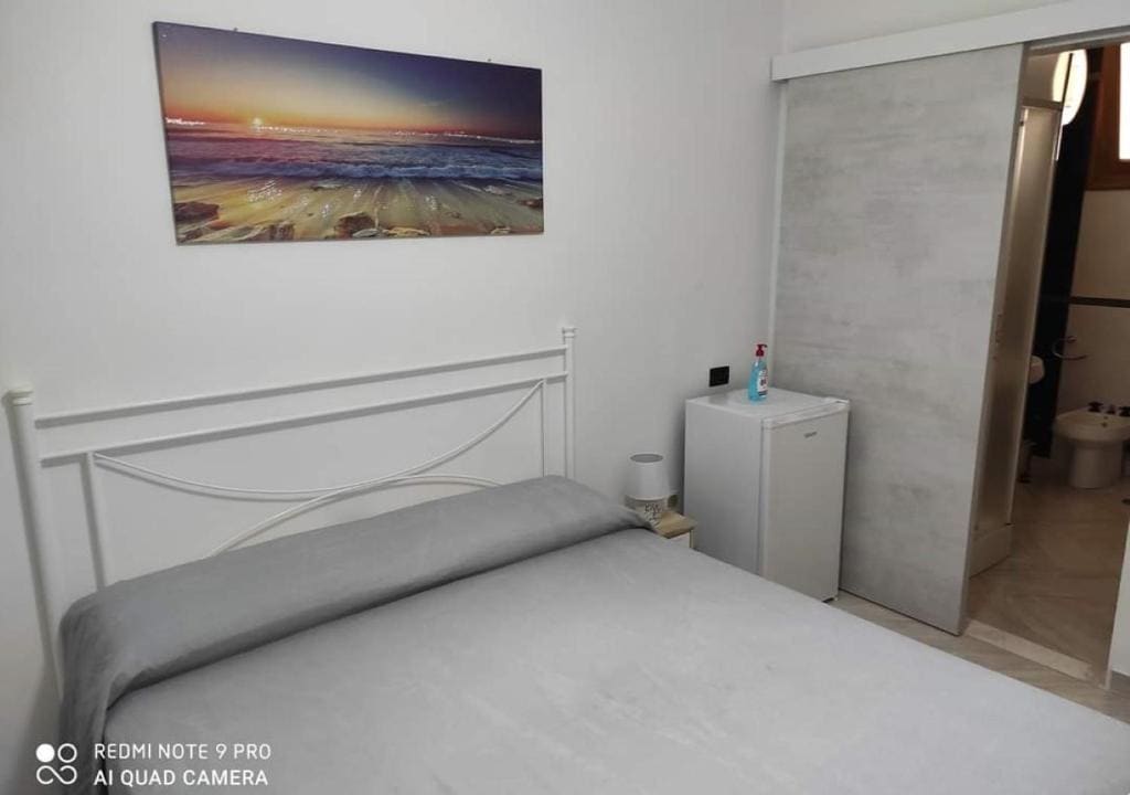 Deluxe Double Room with Balcony room - Image 1