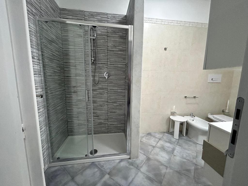 Deluxe Double Room with Sea View room - Image 2