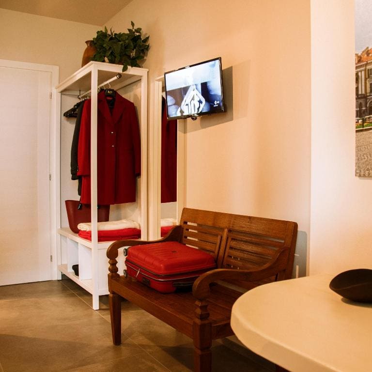 Double Room with Mountain View room - Image 1