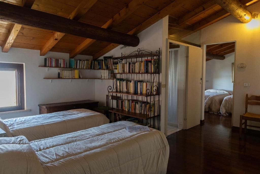 Quadruple Room room - Image 2