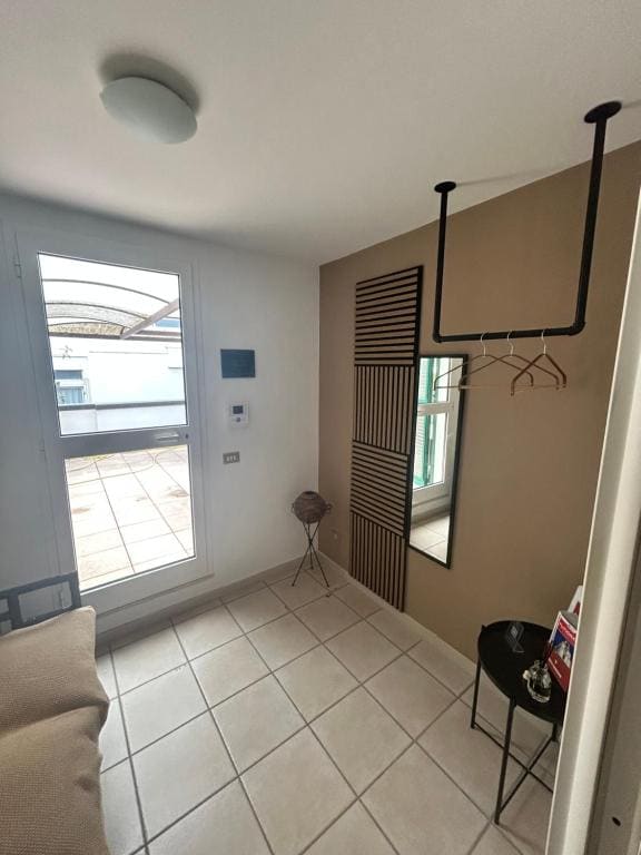 Large Double Room room - Image 1