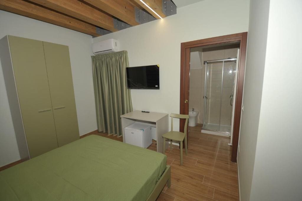 Double Room room - Image 1