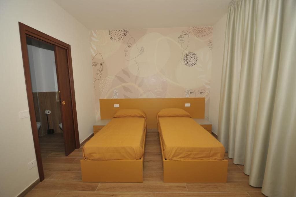 Twin Room room - Image 3