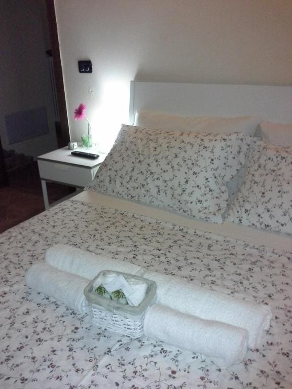Deluxe Room room - Image 3