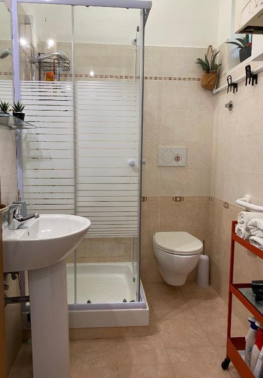 Queen Room with Garden View room - Image 1