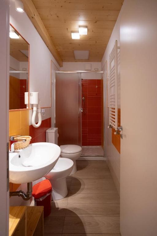 Deluxe Room room - Image 1