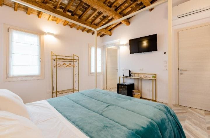 Standard Double Room room - Image 1