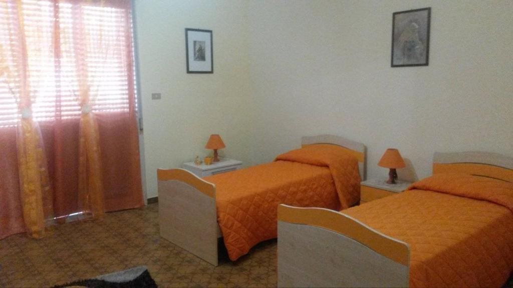 Double or Twin Room room - Image 3