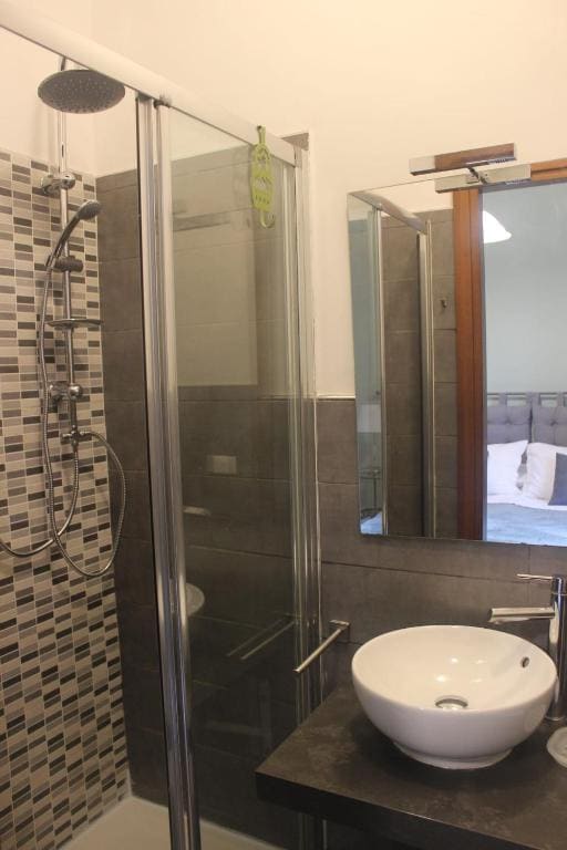 Double or Twin Room with Private Bathroom room - Image 1