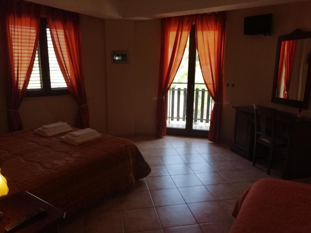 Triple Room room - Image 1