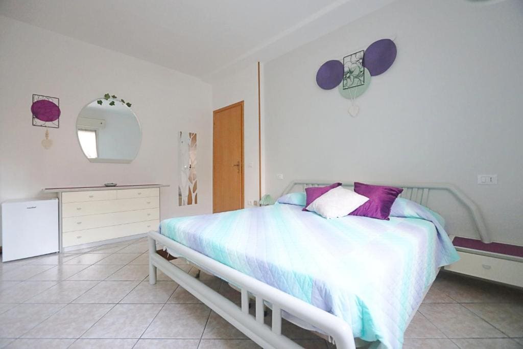 Double Room with Private Bathroom room - Image 3