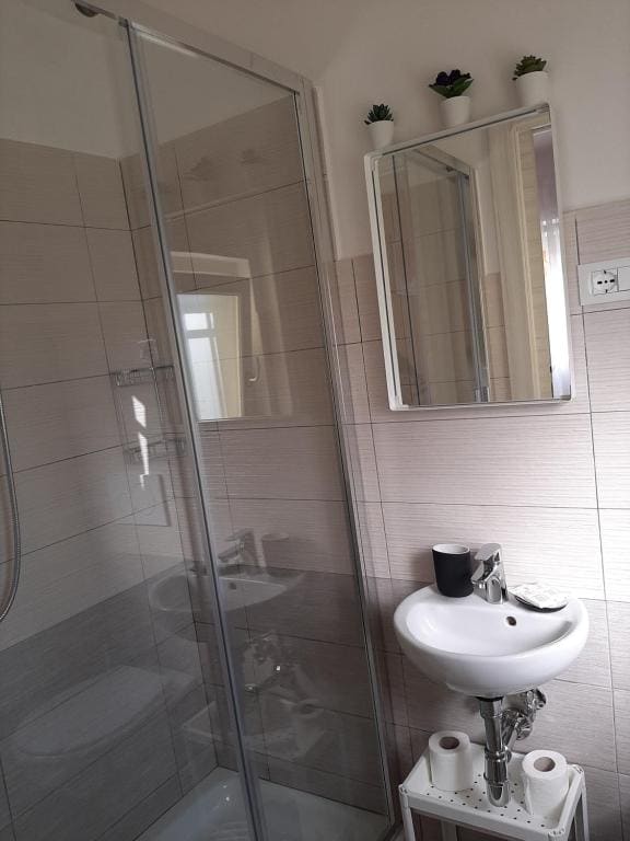 Double or Twin Room room - Image 2
