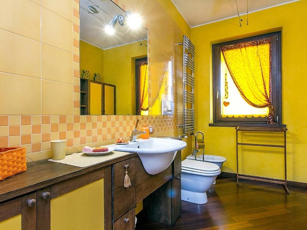 Triple Room with Balcony room - Image 1