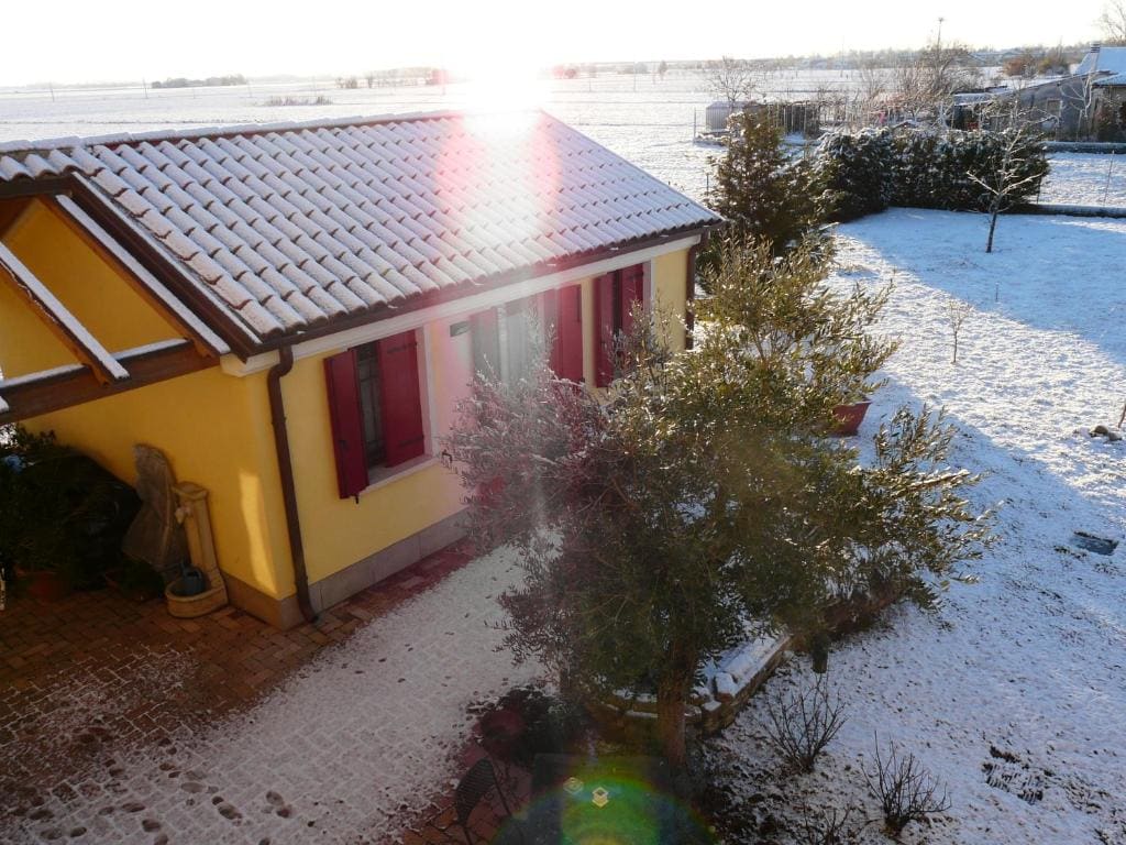 Family Room with Garden View room - Image 2