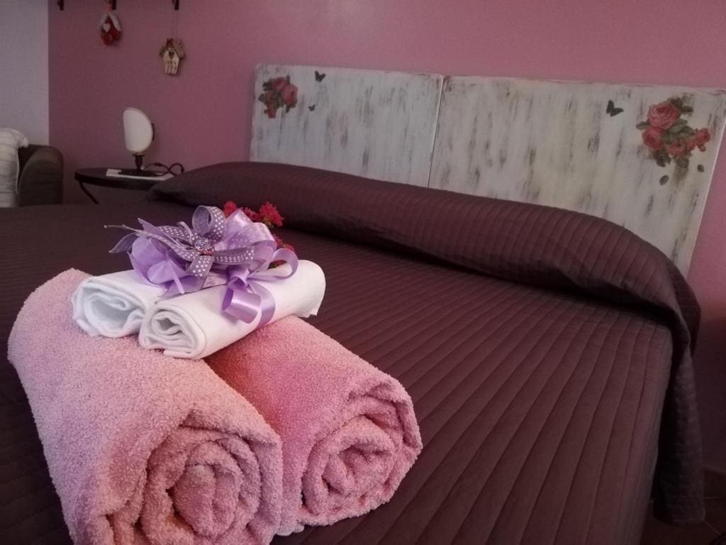Triple Room with Private Bathroom room - Image 1