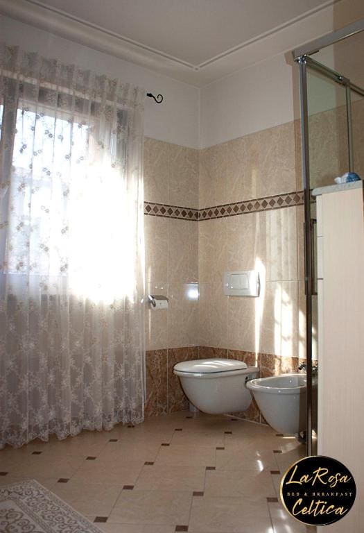 Two-Bedroom Apartment room - Image 3