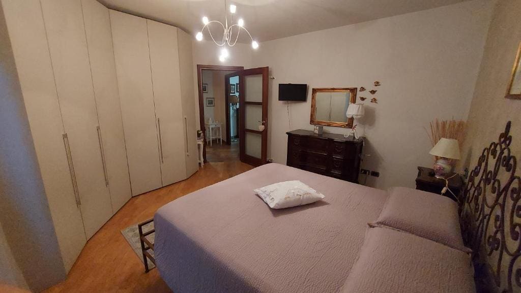 Two-Bedroom Apartment room - Image 1