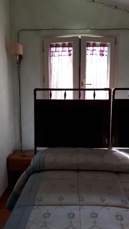 Family Room with External Private Bathroom room - Image 1
