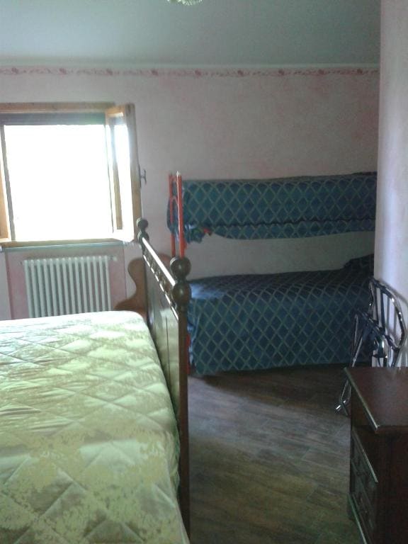 Quadruple Room with Private External Bathroom room - Image 3