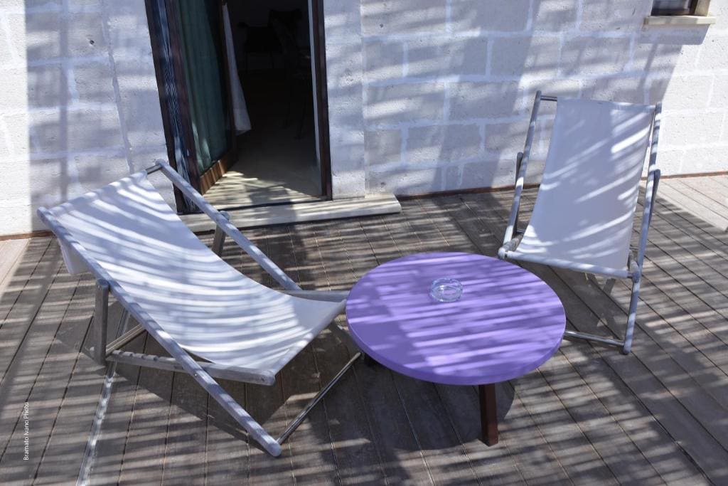 Deluxe Double Room with Balcony room - Image 3