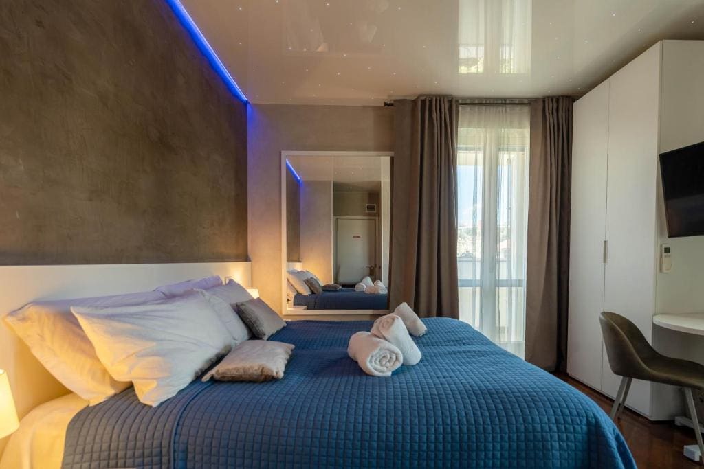 Double or Twin Room room - Image 3
