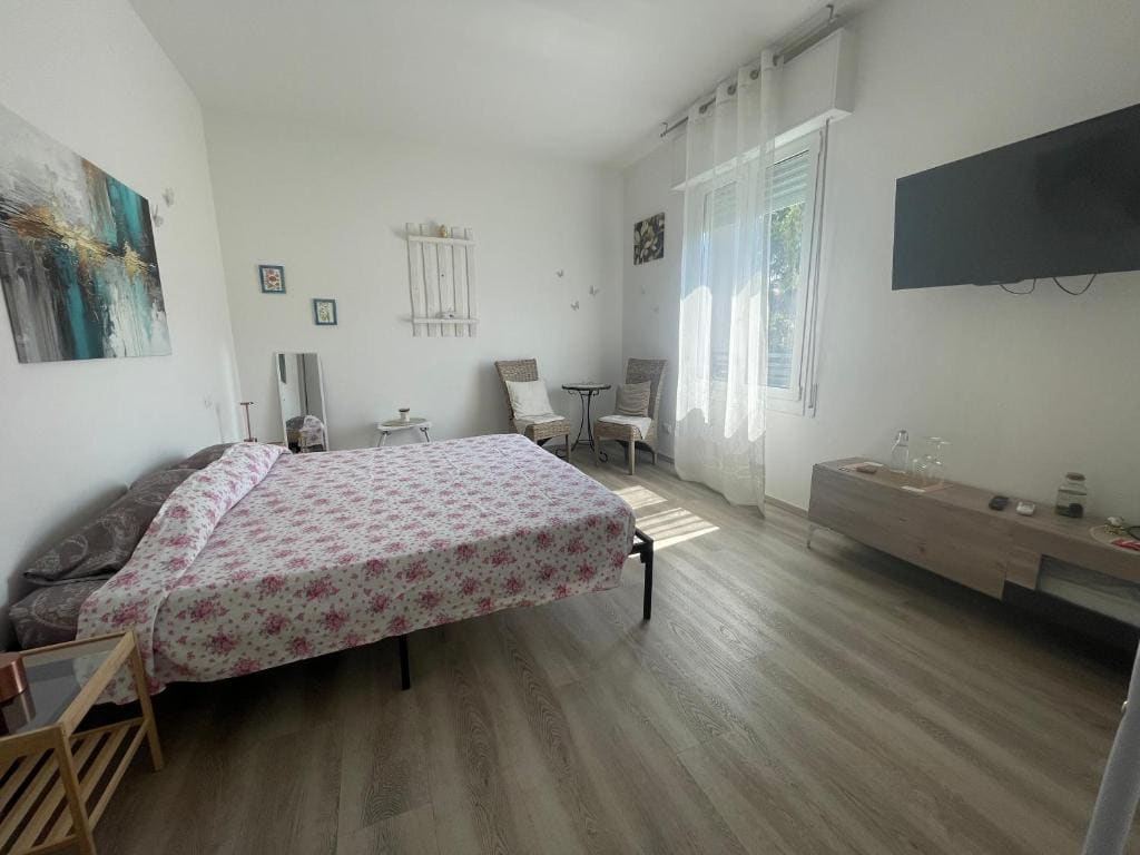Triple Room with Private Bathroom room - Image 2