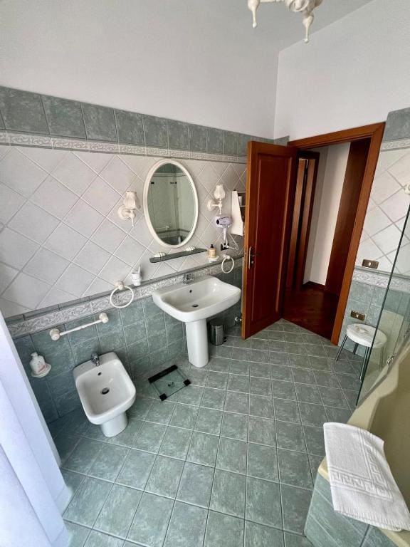 Double Room room - Image 2