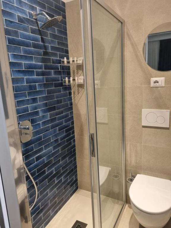 Large Double Room room - Image 1