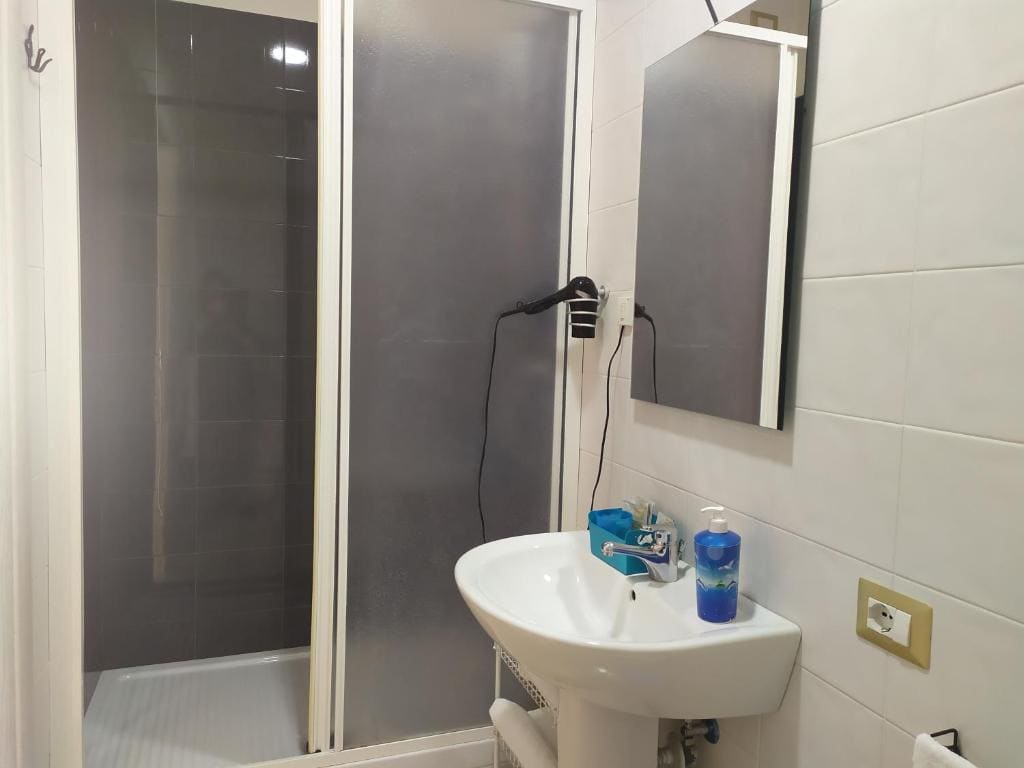 Double or Twin Room room - Image 3