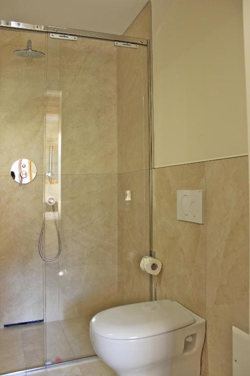 Triple Room with City View room - Image 2