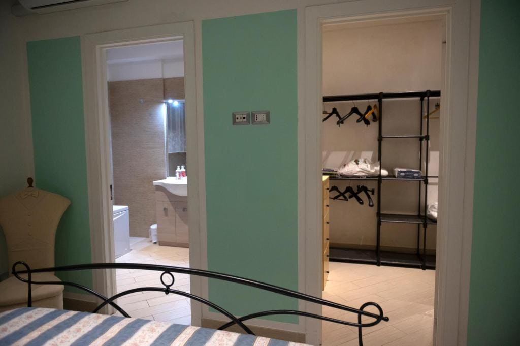 Double Room room - Image 2