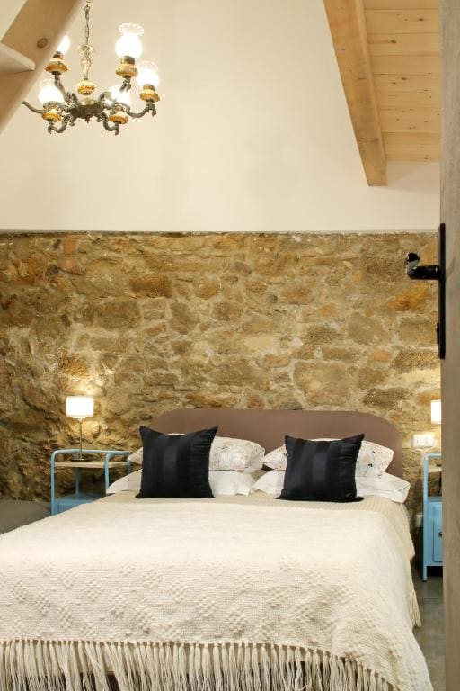 Large Double Room room - Image 2
