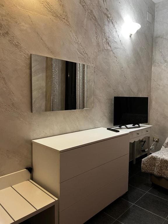 Double Room with Private Bathroom room - Image 1
