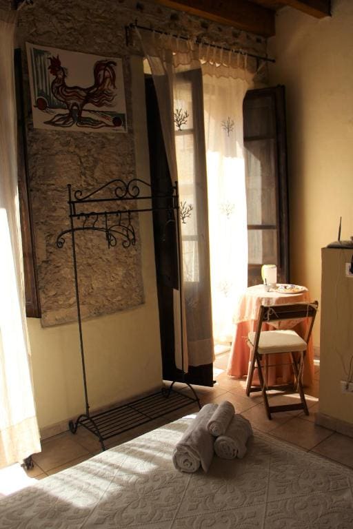 Double Room room - Image 2