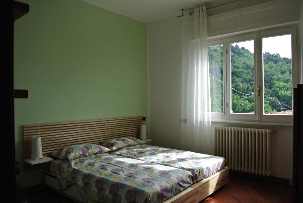 Quadruple Room with Private Bathroom room - Image 2