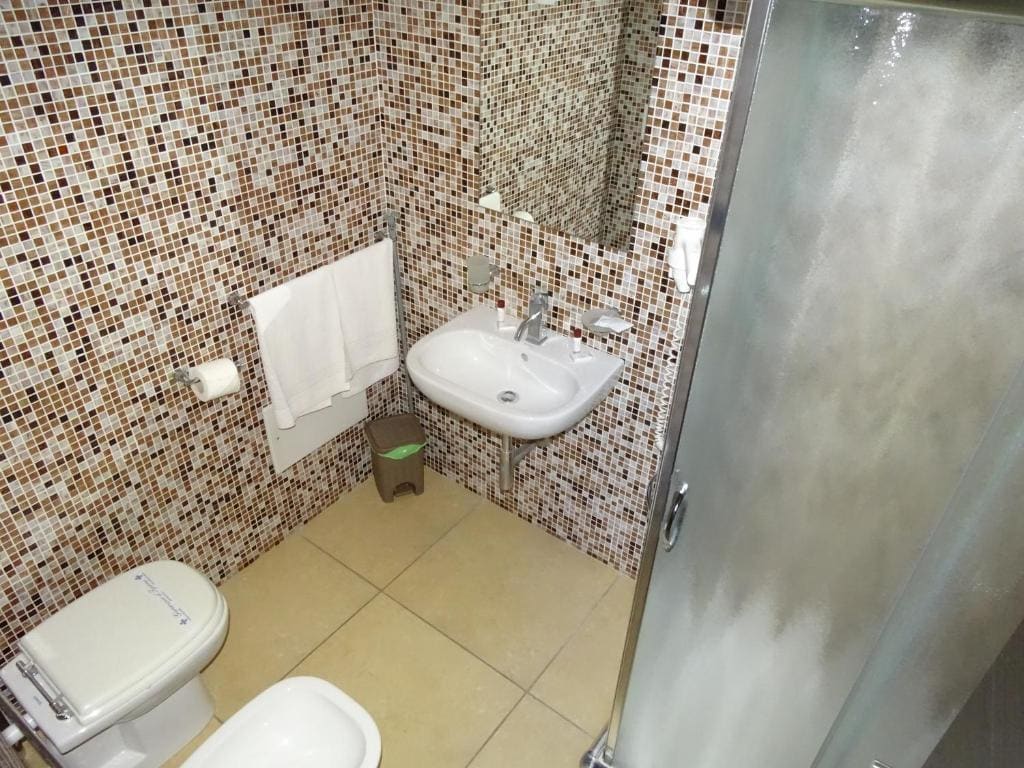 Quadruple Room room - Image 1