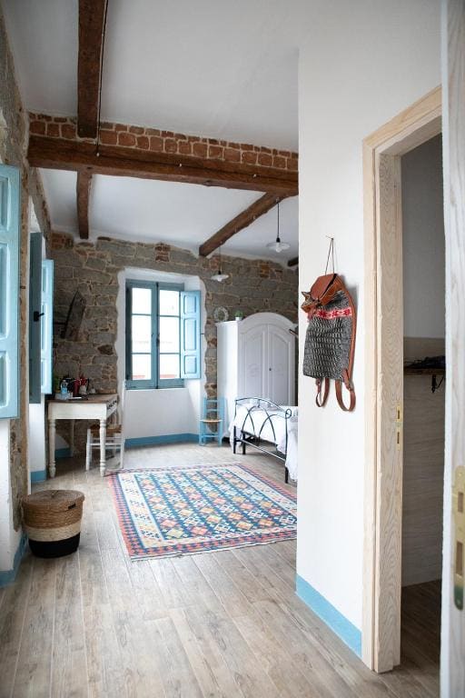 Triple Room with Private Bathroom room - Image 2