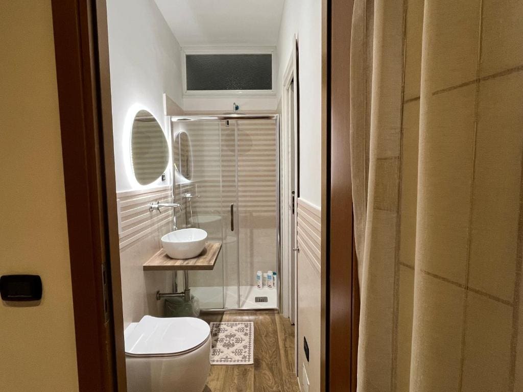 Double Room with Extra Bed room - Image 1