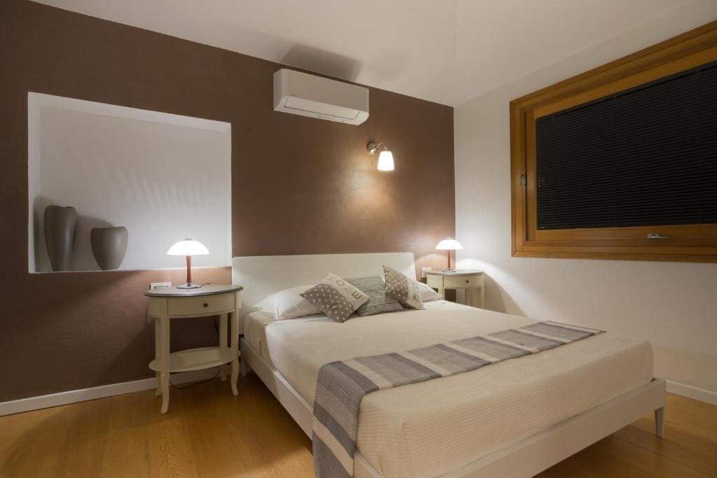 Deluxe Double Room room - Image 3