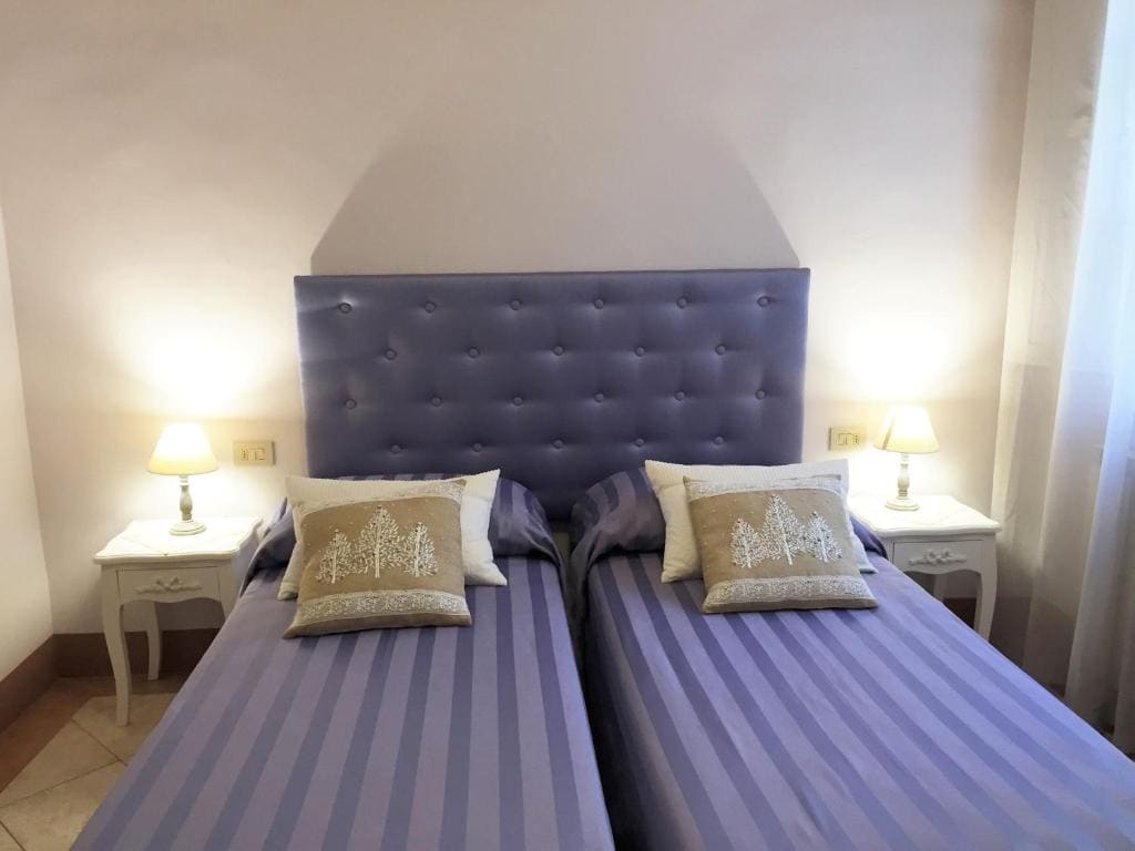 Double or Twin Room with Private Bathroom room - Image 3