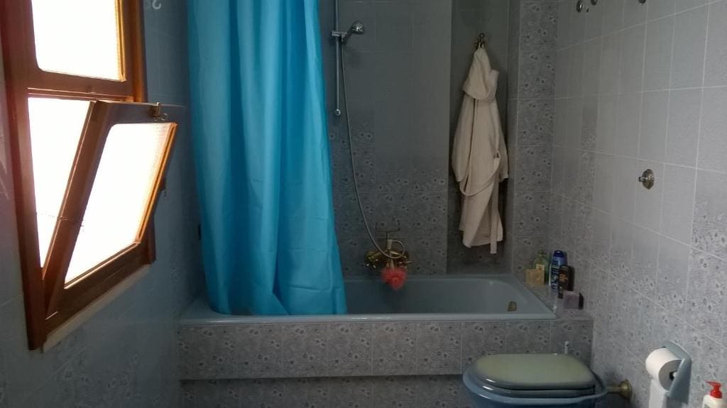 Triple Room with Private External Bathroom room - Image 3