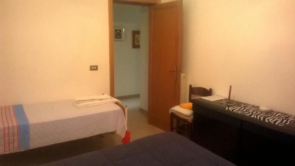 Triple Room with Private External Bathroom room - Image 1